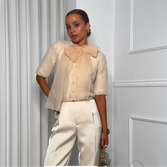 Zara organza top with bow - Picture 1 of 12